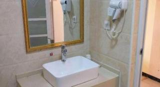 Pai Hotel Tianjin Binguan Metro Station Municipal Government - 4