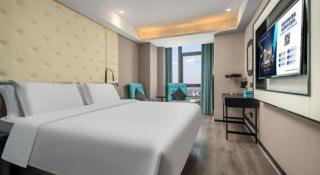 Xana Hotelle Nanchang Gaoxin Xincheng Wuyue Plaza - 8