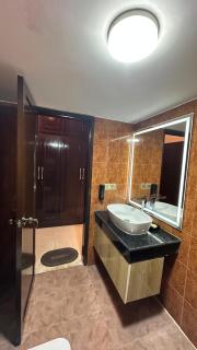 Baridhara Luxury Premium Apartment in Diplomatic Zone - 8