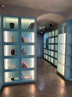 Lesbase Women Hostel - 2