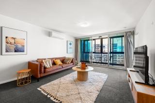 Level 37 Light-Filled Southbank Cityscape 2B2B1C - 9