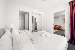 Level 37 Light-Filled Southbank Cityscape 2B2B1C - 6