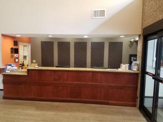 Best Western Magnolia Inn and Suites - Ladson - 2