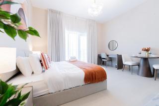 Luxe Studio Escape at Yas Golf Collection - 1