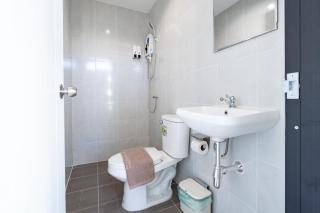 xx Rest Inn SIlom - Chong Nonsi - 3