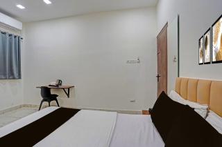 Collection O Dalhousie Square Kolkata Formerly G.N Palace - 5