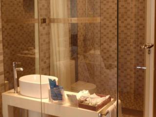 Tourism Trend Hotel - 1