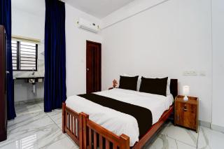 Collection O Rajagiri Hospital Aluva East - 4