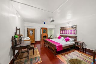 Woodway Estate by the Almanac - 8