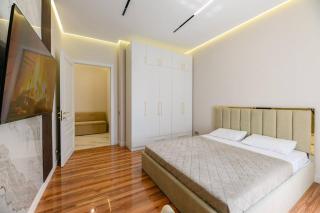 CENTRAL Avenue 2 - 9