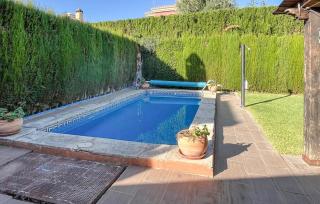 Stunning Home In Otura - 5