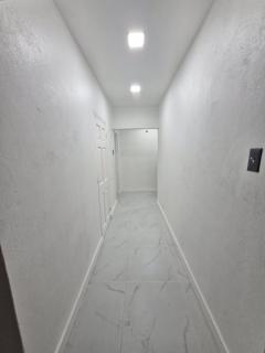 Philips Scott House Calinago - 3