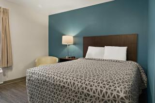 WoodSpring Suites East Lansing - University Area - 3