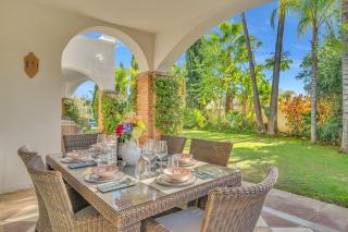 Villa La Quinta 5 Bedroom Villa with Heated Pool by Finest Rentals - 5