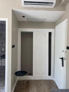 RQ Timeless Phuket Old Town - 8