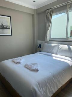 RQ Timeless Phuket Old Town - 9