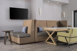 Hampton Inn & Suites - Mansfield - 7