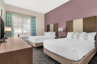 Comfort Inn & Suites - 0