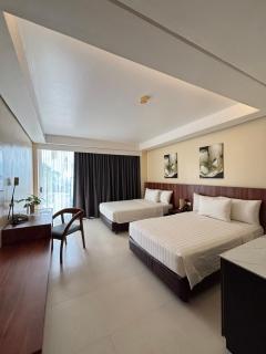 Ocean Suites Bohol Boutique Hotel - 9