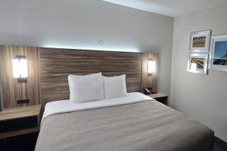 Quality Inn Ponca City - 7