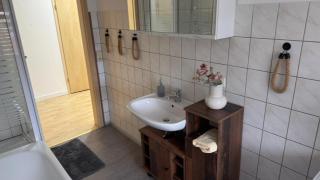 Wohnung nahe Bahnhof und dem Goitzschesee - 1