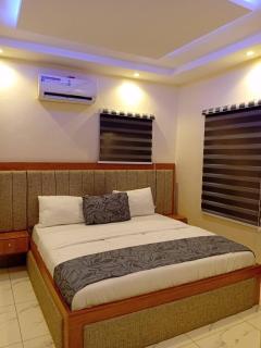 Experience in Style - Short Stay, Long Memories - 5