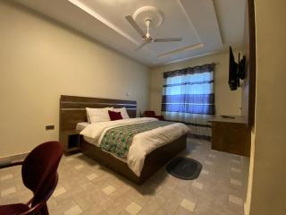 Green Hill Lodge - 1