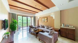 Grand Metro Park Bay Hotel - 8