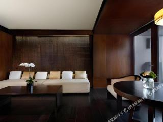 OCT Bay Breeze Hotel - 2