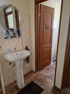 2 bedroom apartment in Kumasi - 5