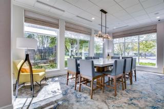 Hilton Garden Inn Louisville Airport - 8