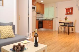 bcn4days Apartments - Hospitalet de Llobregat - 6