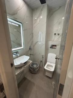 Shree Guru Guest House 3 Minute Walking Distance From New Delhi Railway Station - 9