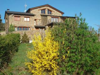 Casa Rural piscina y vistas al Cadí - 9