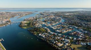 Falcon Bay Family Retreat - 1