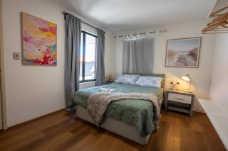 Spearwood Little Getaway - 1