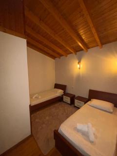 Gem Guest House - 9