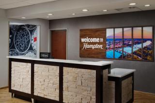 Hampton Inn Waynesboro - 7