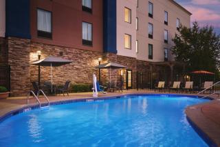 Hampton Inn Waynesboro - 1