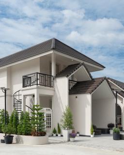 Goldena Pool Villa Nakhon Nayok - 2