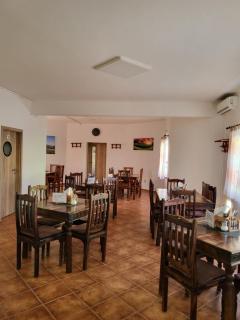Restaurace a penzion u Jessyho - Perná - 1