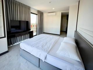 Phanvilay Apartment - 8