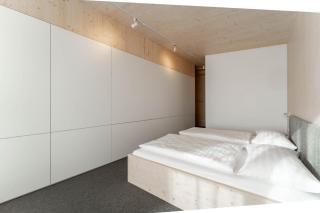 Karlingerhaus Hotel Hostel Home - 1