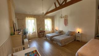 ENTRE PIERRE ET BOIS - 8