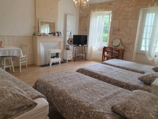 ENTRE PIERRE ET BOIS - 5