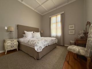 Hohenzollern Unit 3 Historic Charm - 6