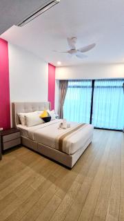 Crystal Suite Eaton KLCC - 9