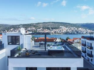 Penthouse Adriatic Blue - 0