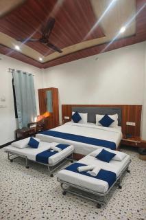 HOTEL THE SHYAMA GRAND PREMIUM - Near Ramjanmabhoomi Temple Ayodhya, PH- 922,0,9,46,444 - 8