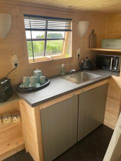 Prachtig Tiny House De Hutte - 6